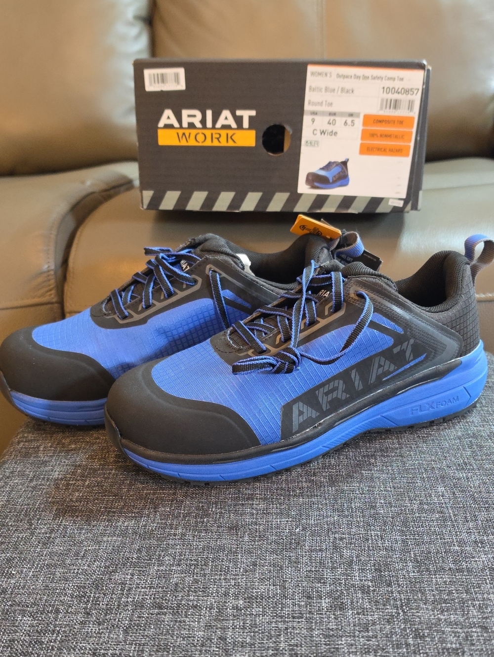 Women's Ariat Outpace Day One Safety Composite Toe Work Shoes (Style #10040857)